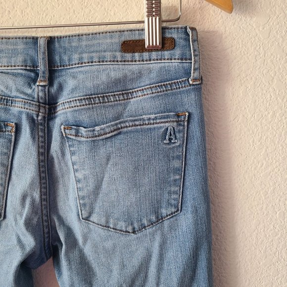 Articles of Society US Women Sz 25 Sarah Skinny Fit Light Wash Jeans Distressed - Picture 6 of 12